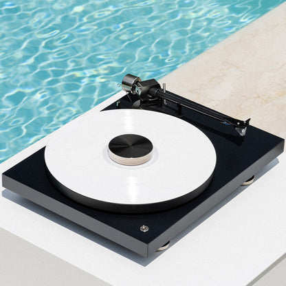 Pro-Ject Debut PRO B Balanced Turntable with Pick it PRO Balanced Cartridge