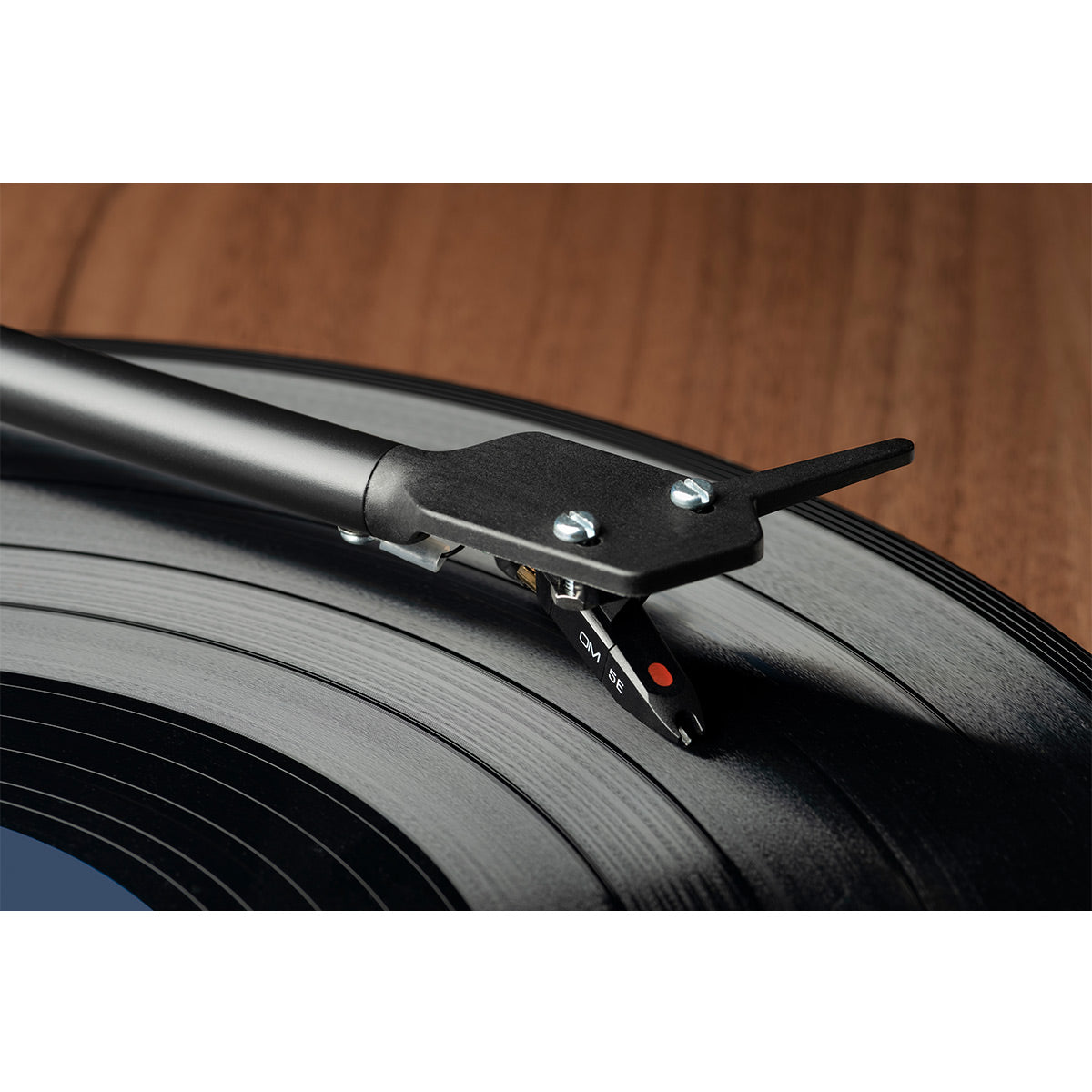 Pro-Ject E1 BT Plug & Play Turntable with Built-In Phono Preamp & BT Transmitter (Black)