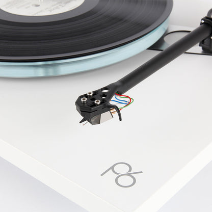 Rega Planar 6 Turntable with Nd5 MM Phono Cartridge (White)