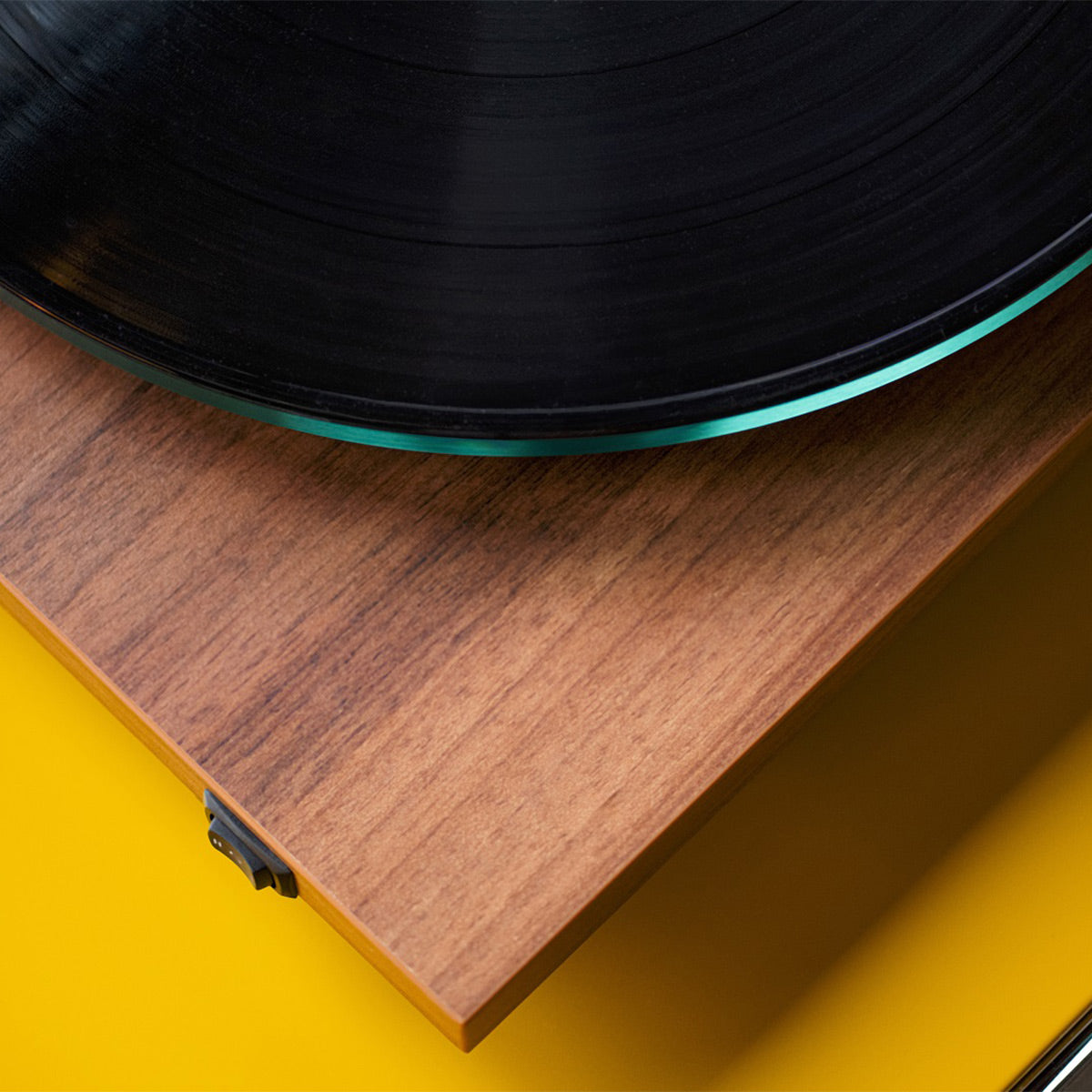 Pro-Ject T2 Turntable with Sumiko Rainier MM Cartridge (Satin Walnut)